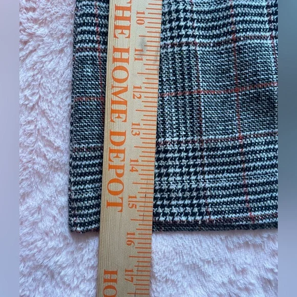 Vintage Plaid Skirt - Picture 3 of 7